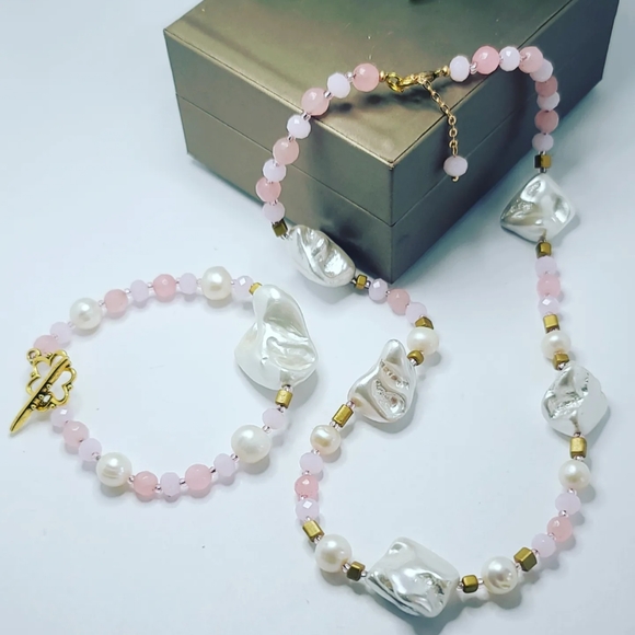 Rose Quartz set - Picture 3 of 5